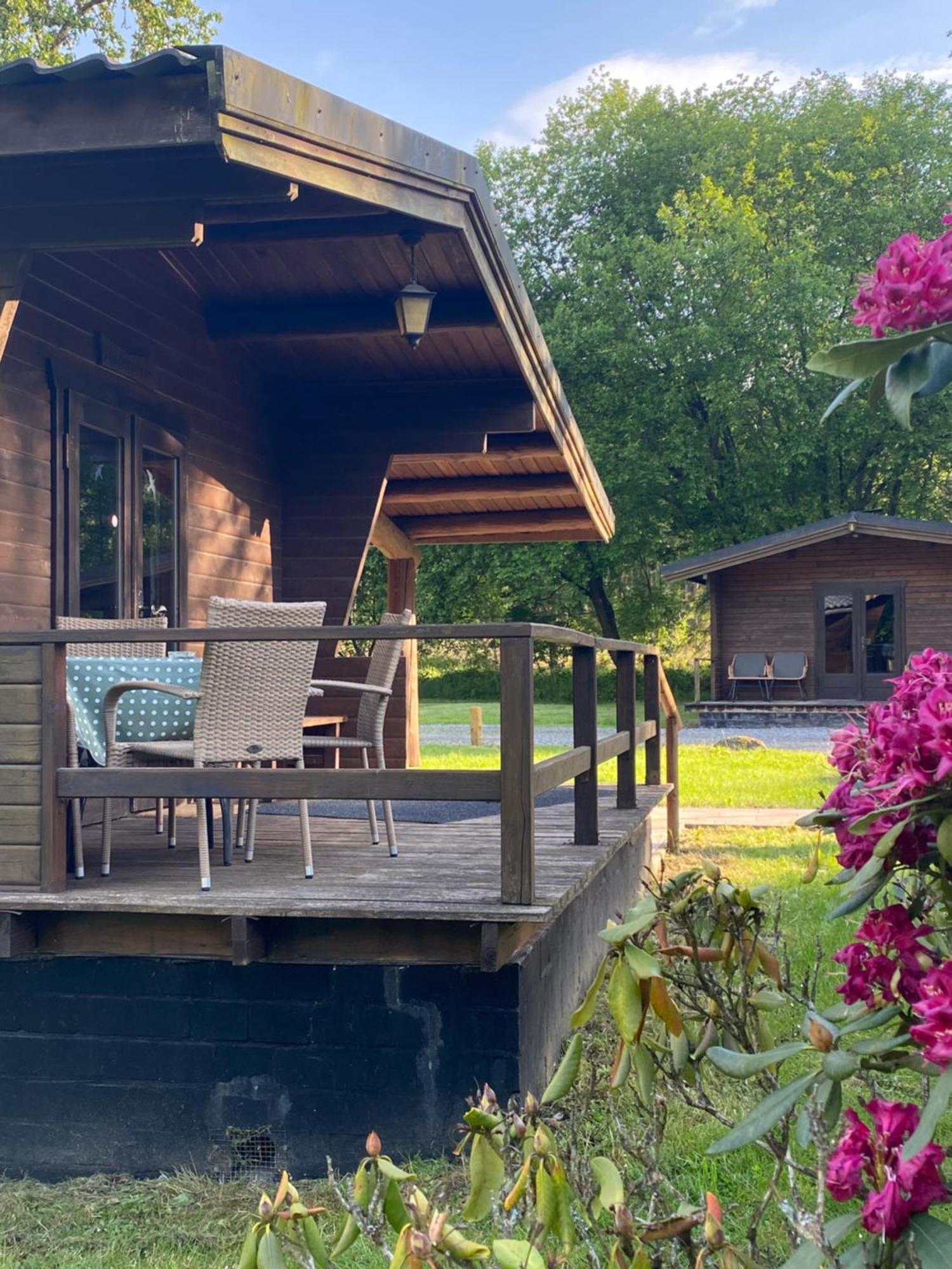 Heidegut Eschede Reitsportanlage Und Feriendorf ภายนอก รูปภาพ